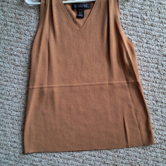 Two peice set - Picture 9 of 10